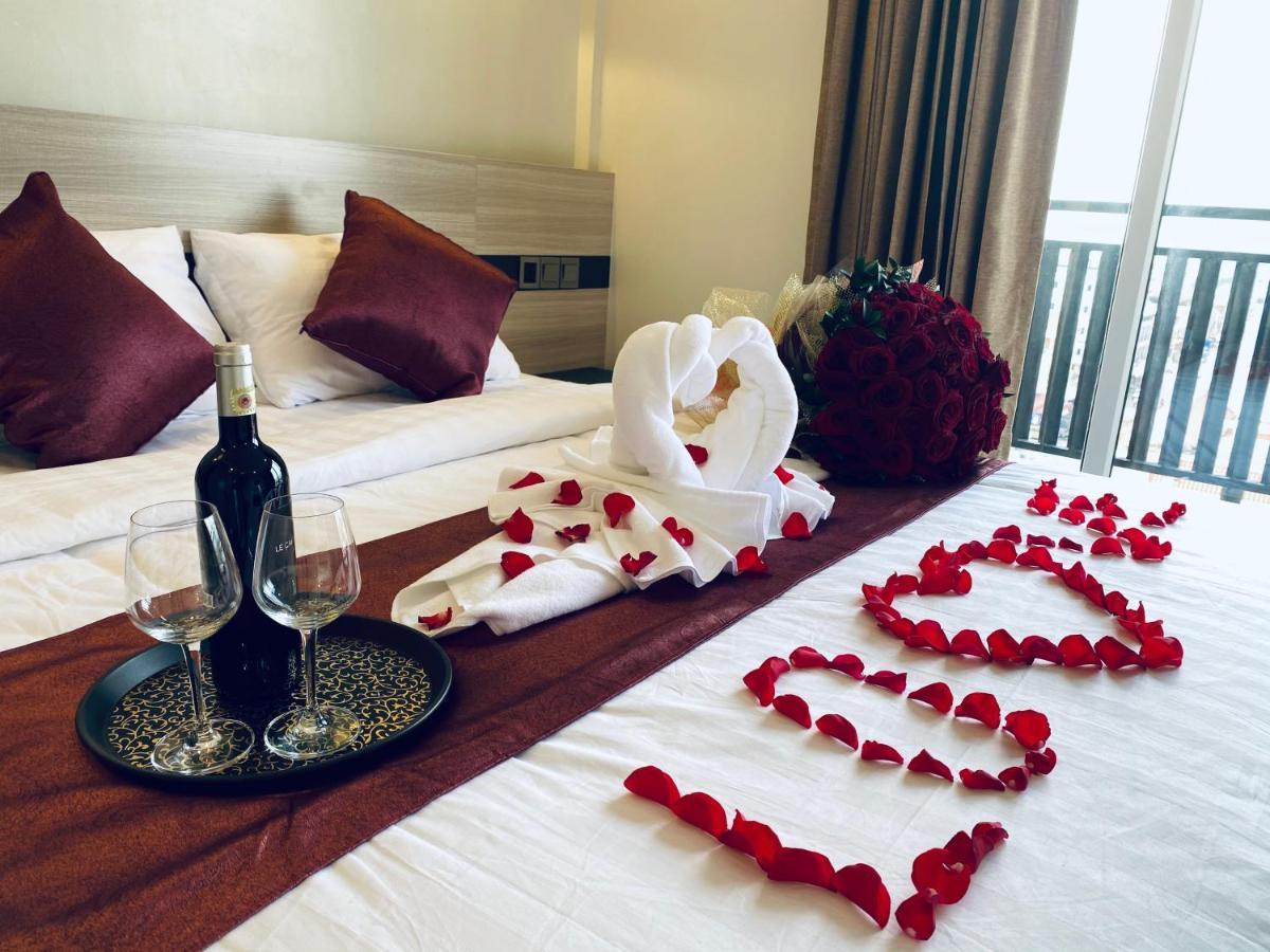 Twin Hotel 캄폿 외부 사진